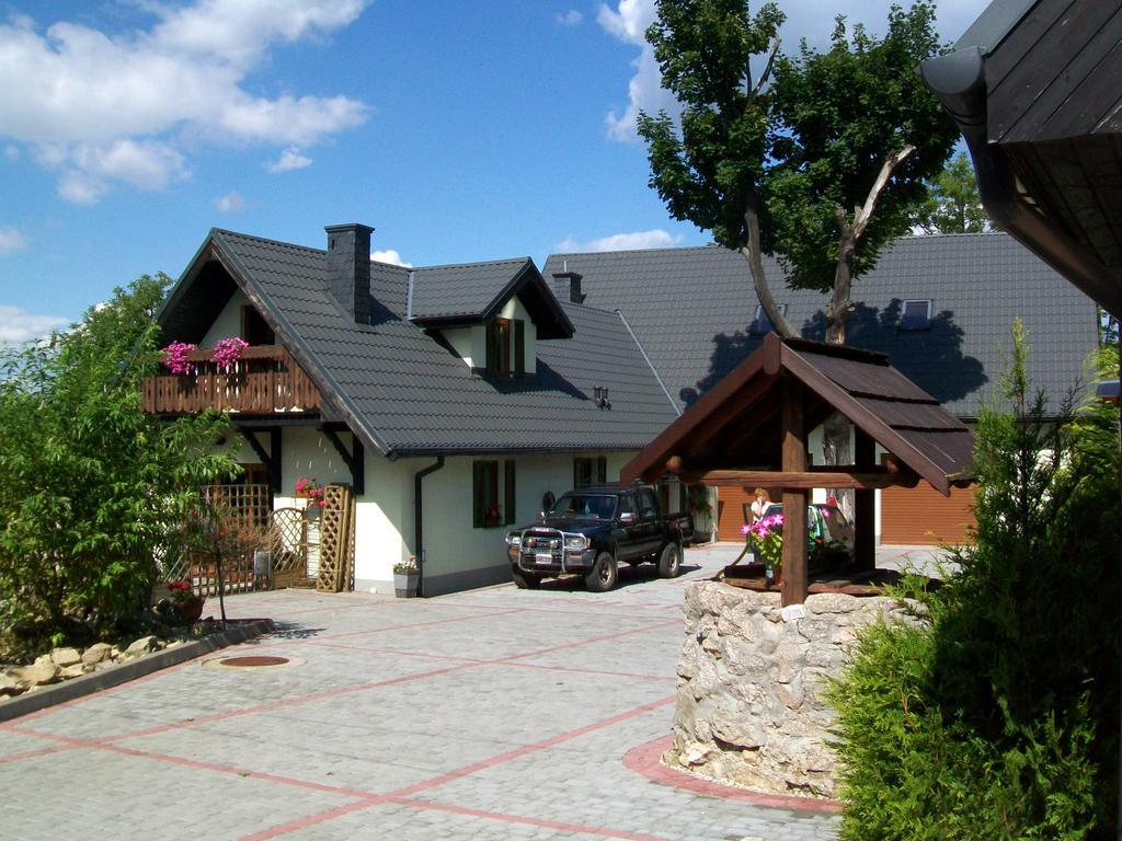 Stara Kuznia Hotel Sosnowka  Exterior photo